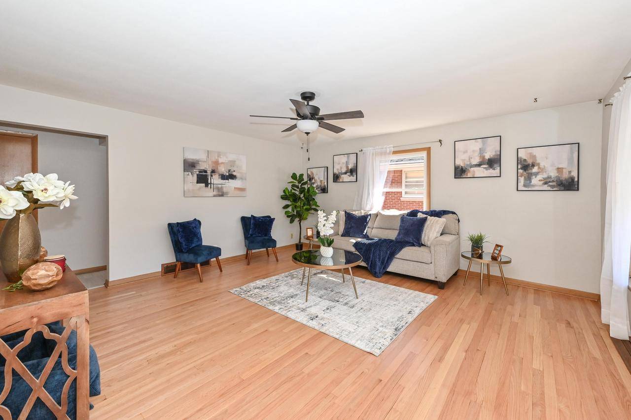 West Allis, WI 53227,2402 S 96th STREET