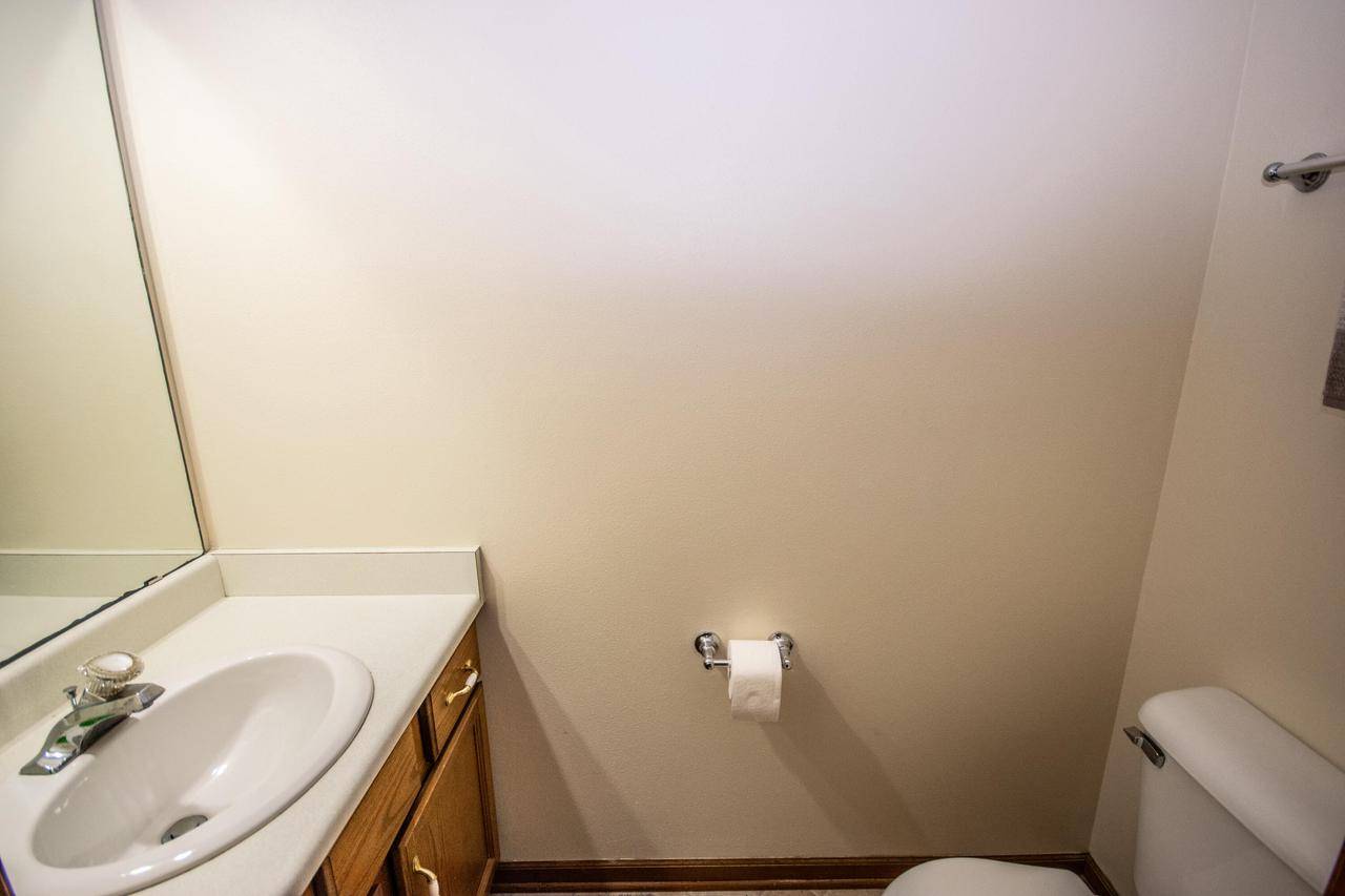 Port Washington, WI 53074-9654,133 Martin DRIVE #135