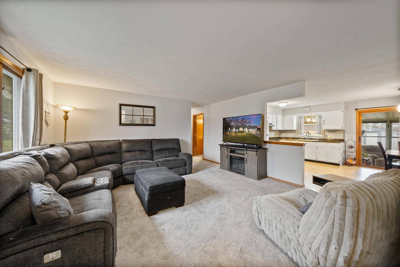Delavan, WI 53115,638 S Sixth STREET