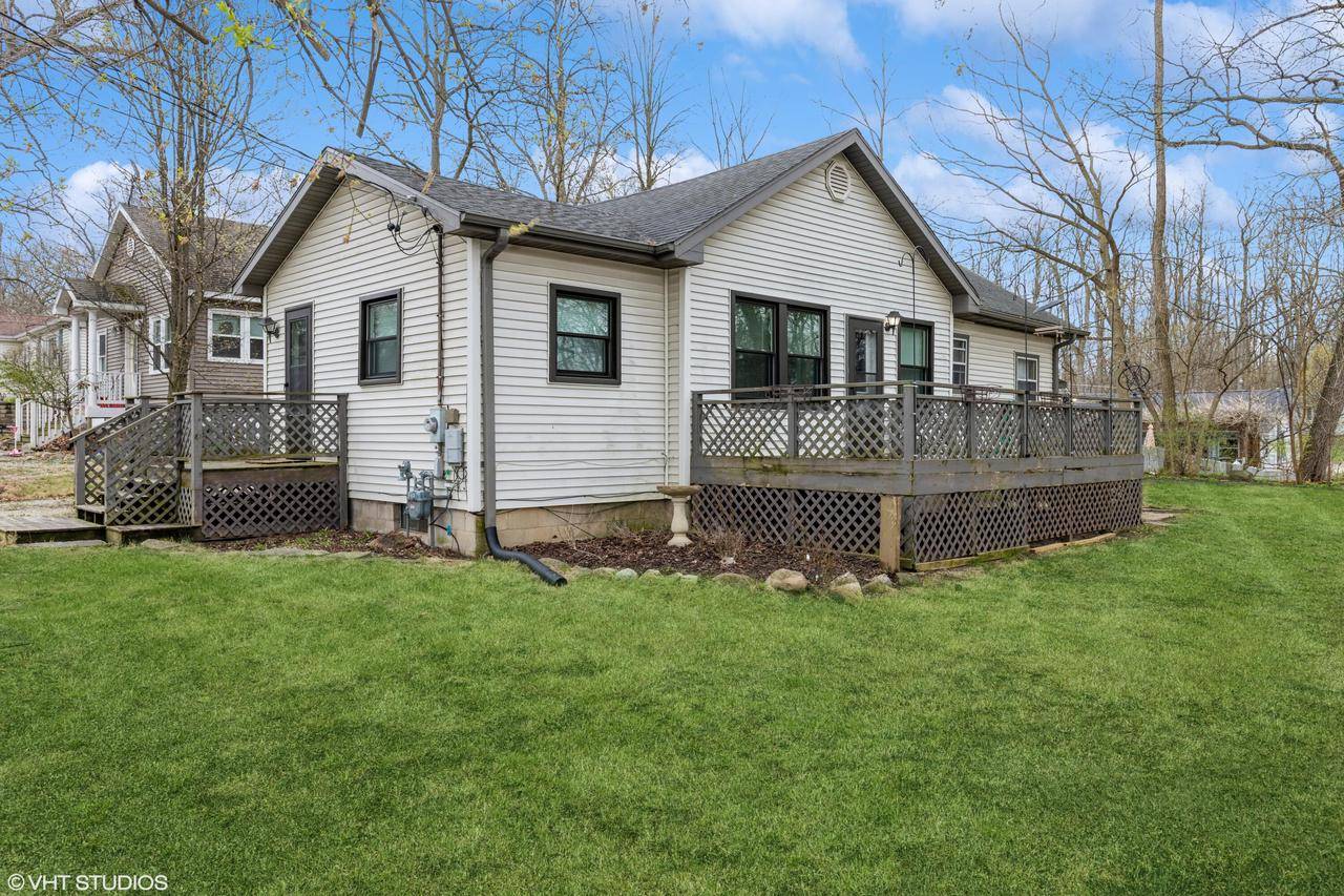 Twin Lakes, WI 53181,619 Maple STREET