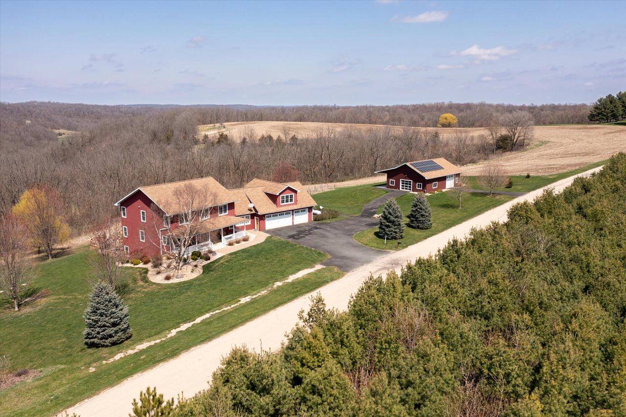 Muscoda, WI 53573,31361 Oak Ridge DRIVE