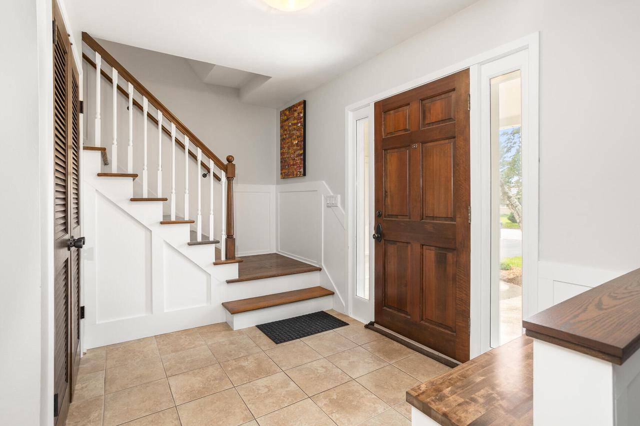 Sussex, WI 53089-3620,N62W24102 Hickory DRIVE
