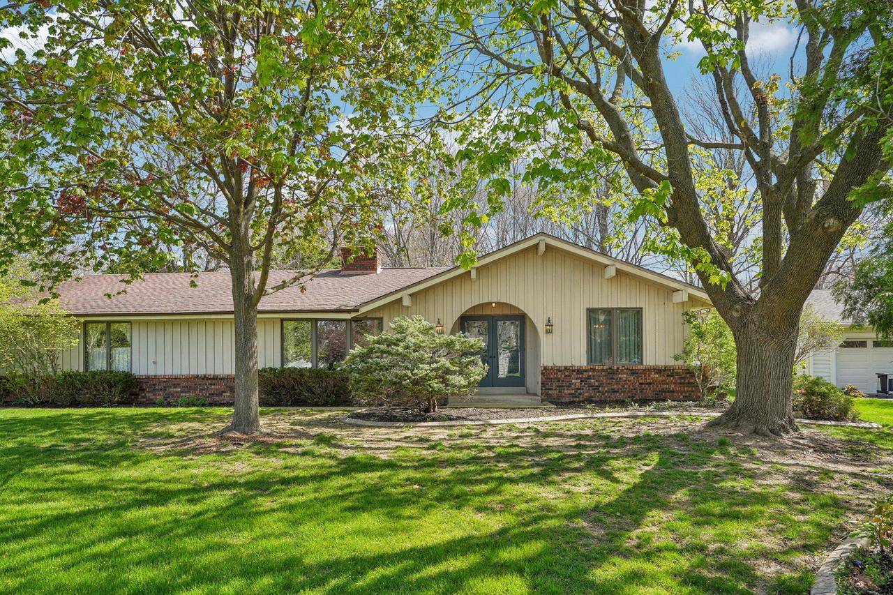 Waukesha, WI 53186,N26W22252 Ridgewood LANE