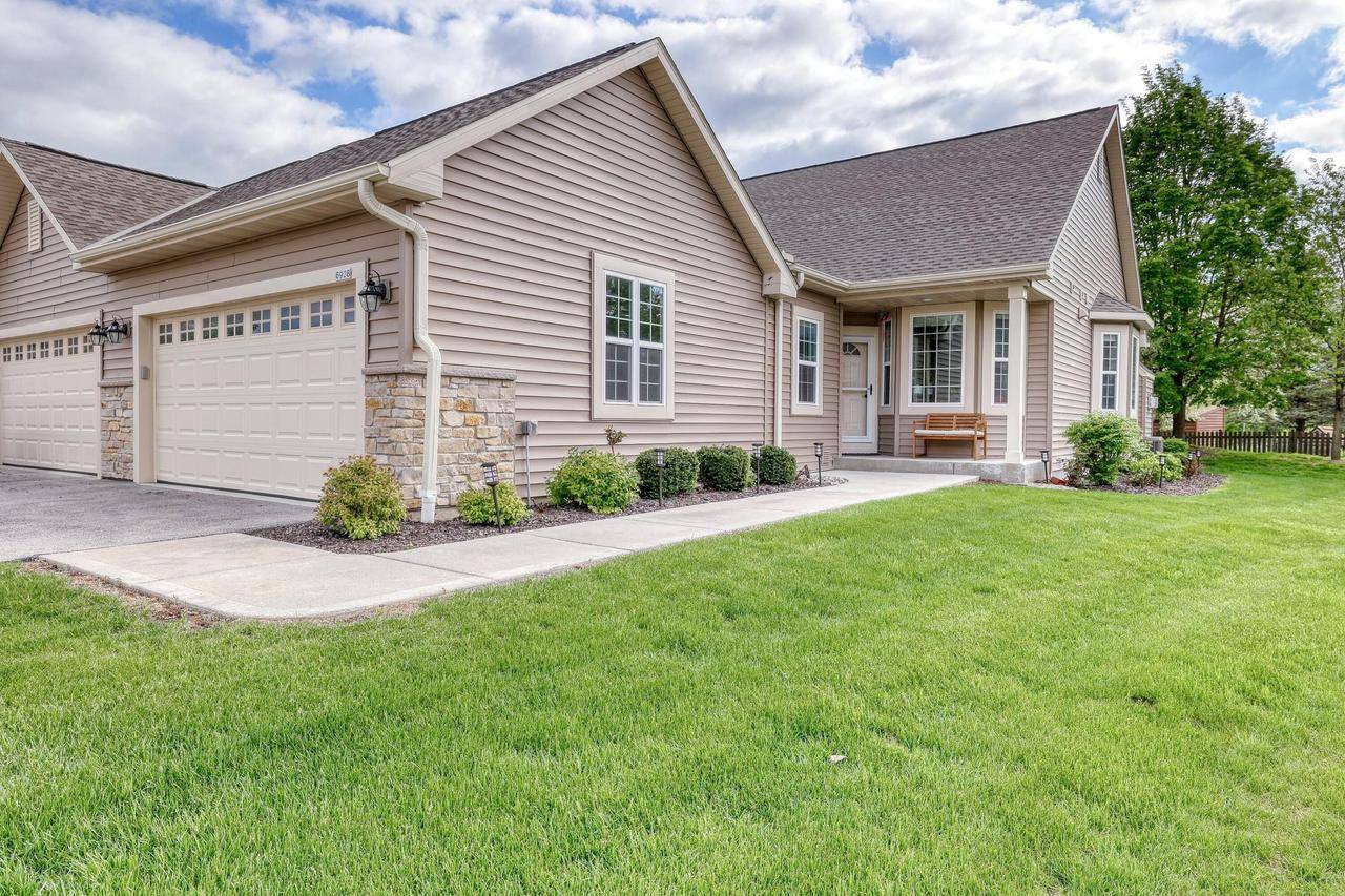 Lannon, WI 53046-9629,6928 S Weather Edge CIRCLE