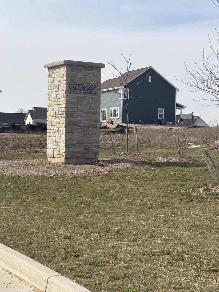 Menomonee Falls, WI 53051,N54W19245 Broadwing PLACE #Lt2