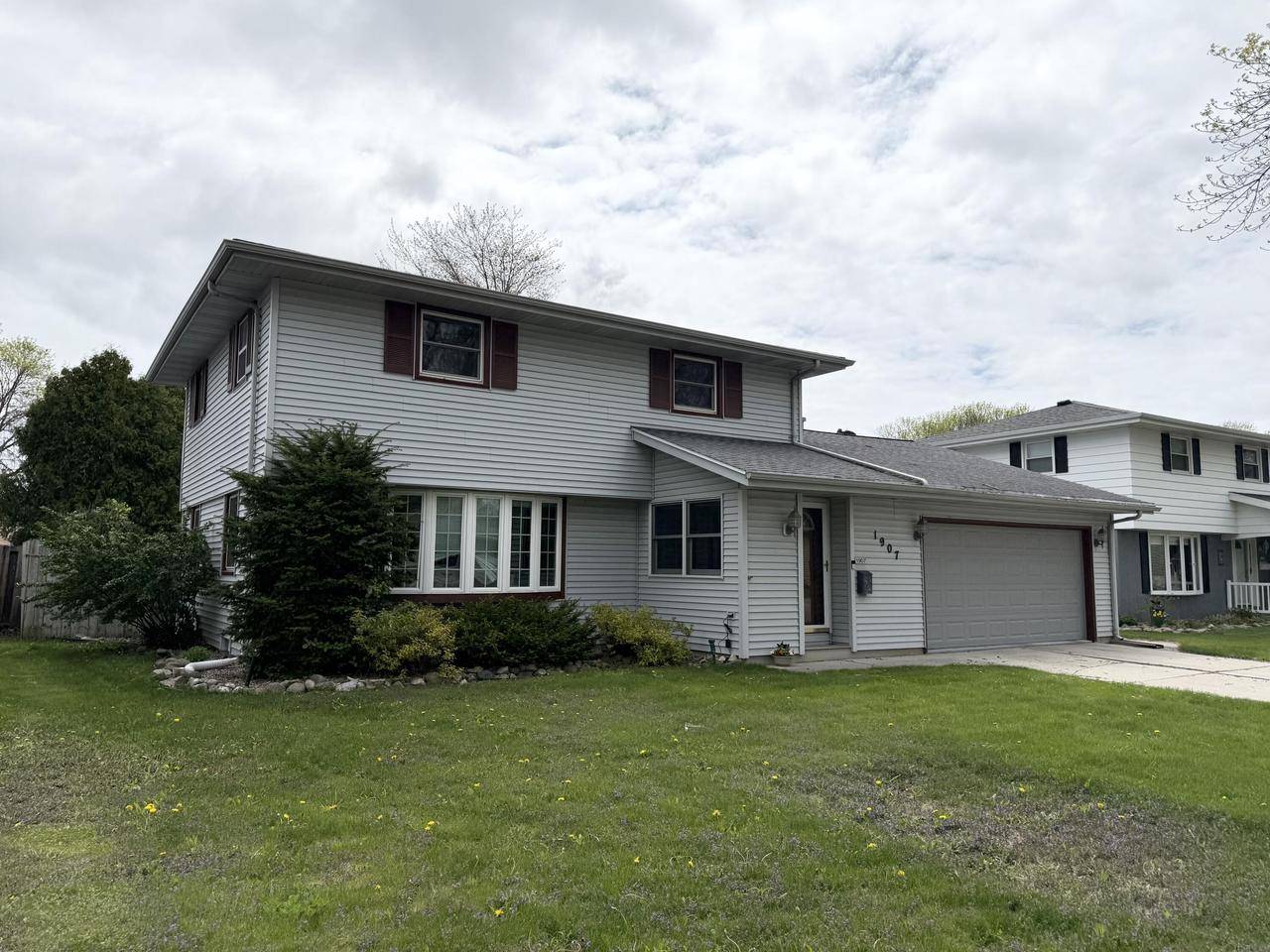 Sheboygan, WI 53081,1907 N 27th PLACE