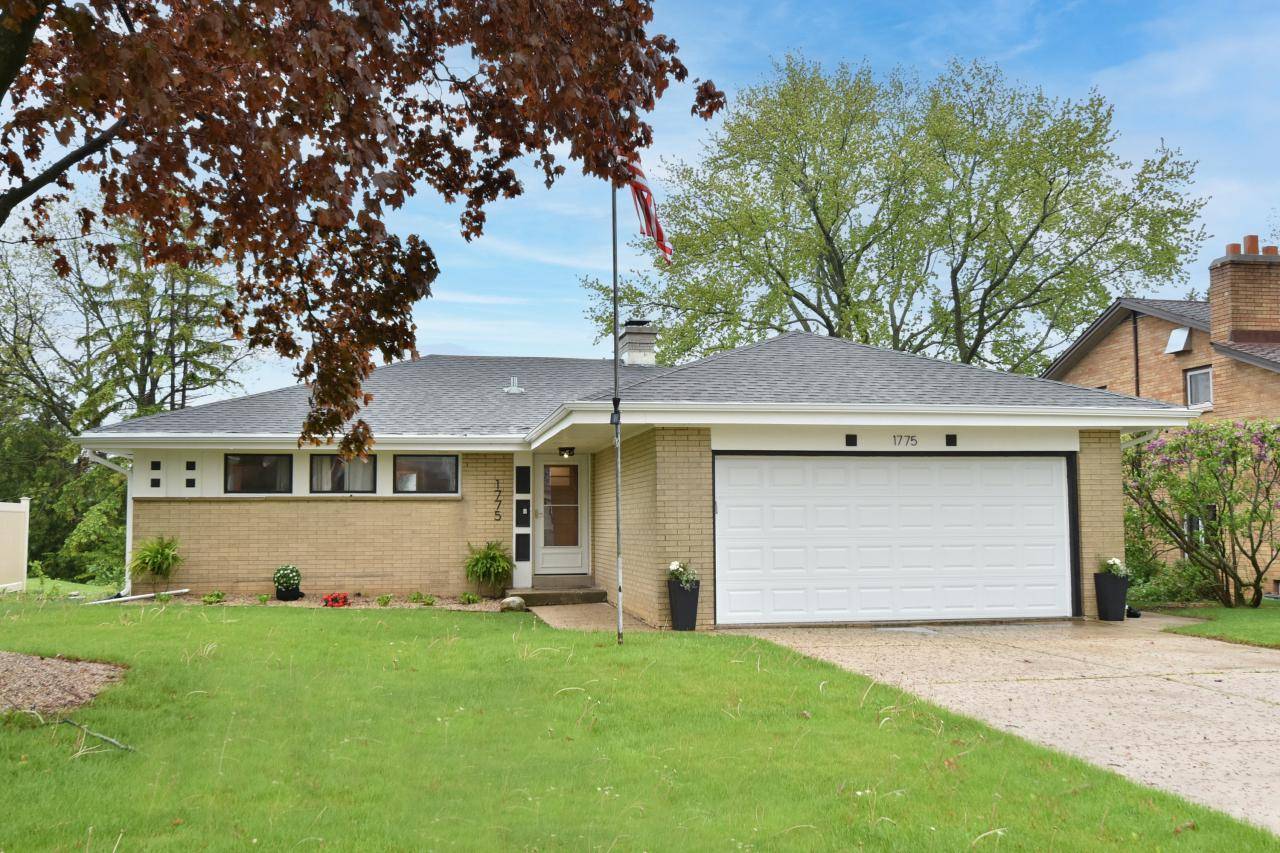 South Milwaukee, WI 53172,1775 Poplar AVENUE