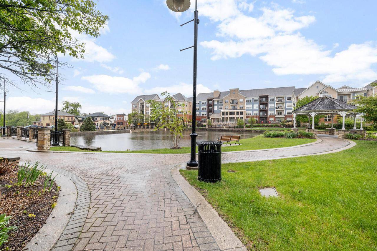Menomonee Falls, WI 53051,W164N8925 Water STREET #405