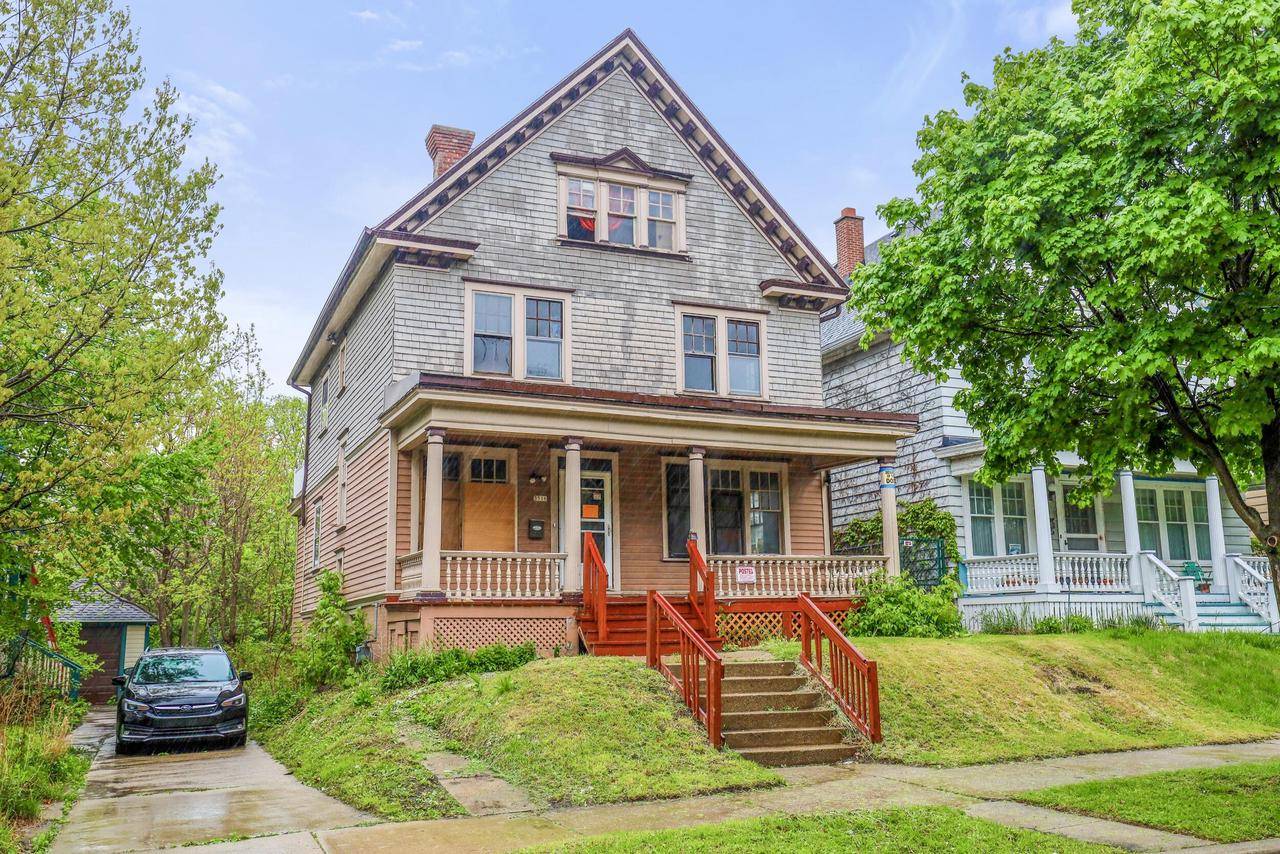 Milwaukee, WI 53208,3516 W Kilbourn AVENUE
