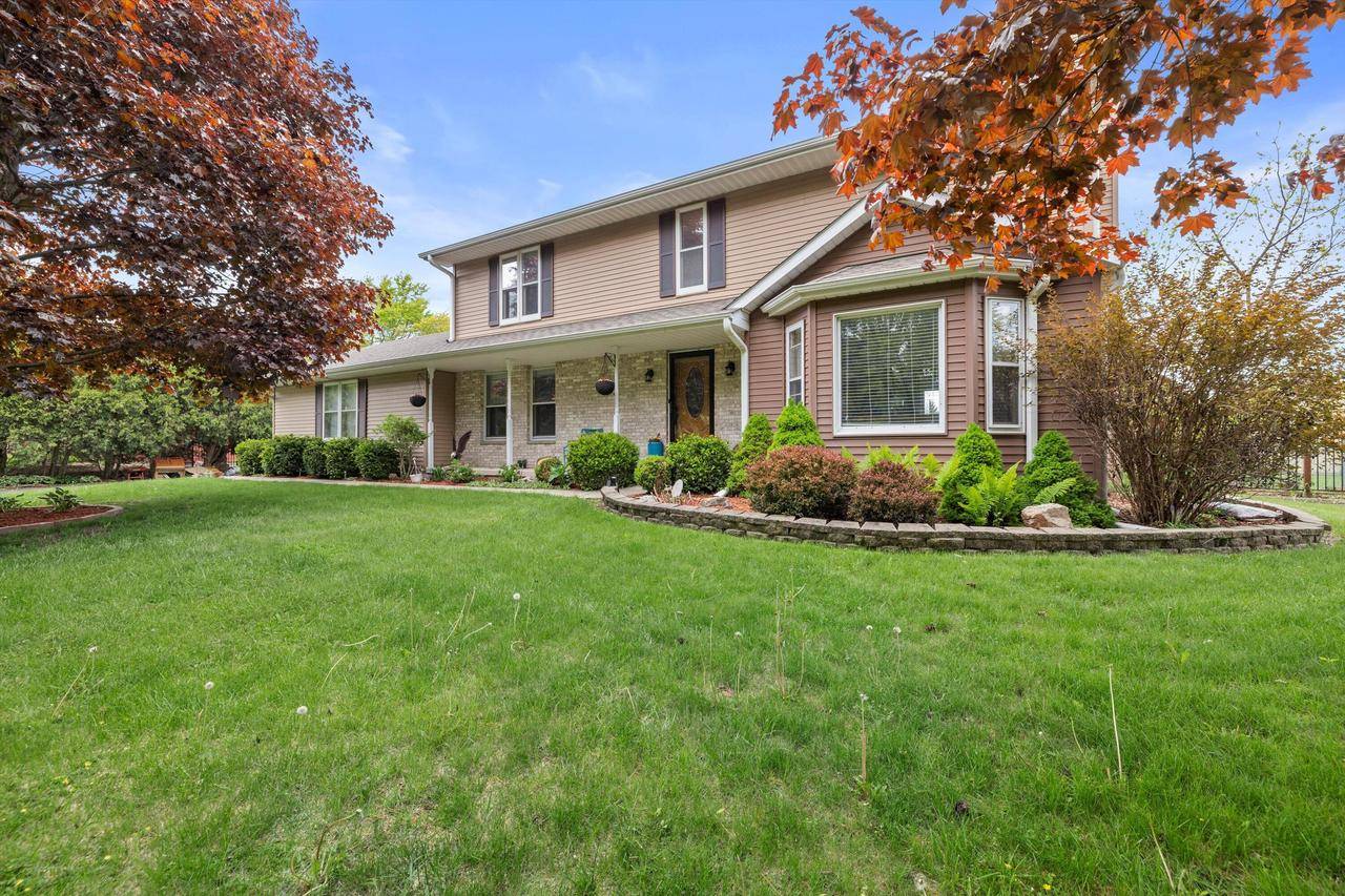 Pleasant Prairie, WI 53158,9989 11th AVENUE