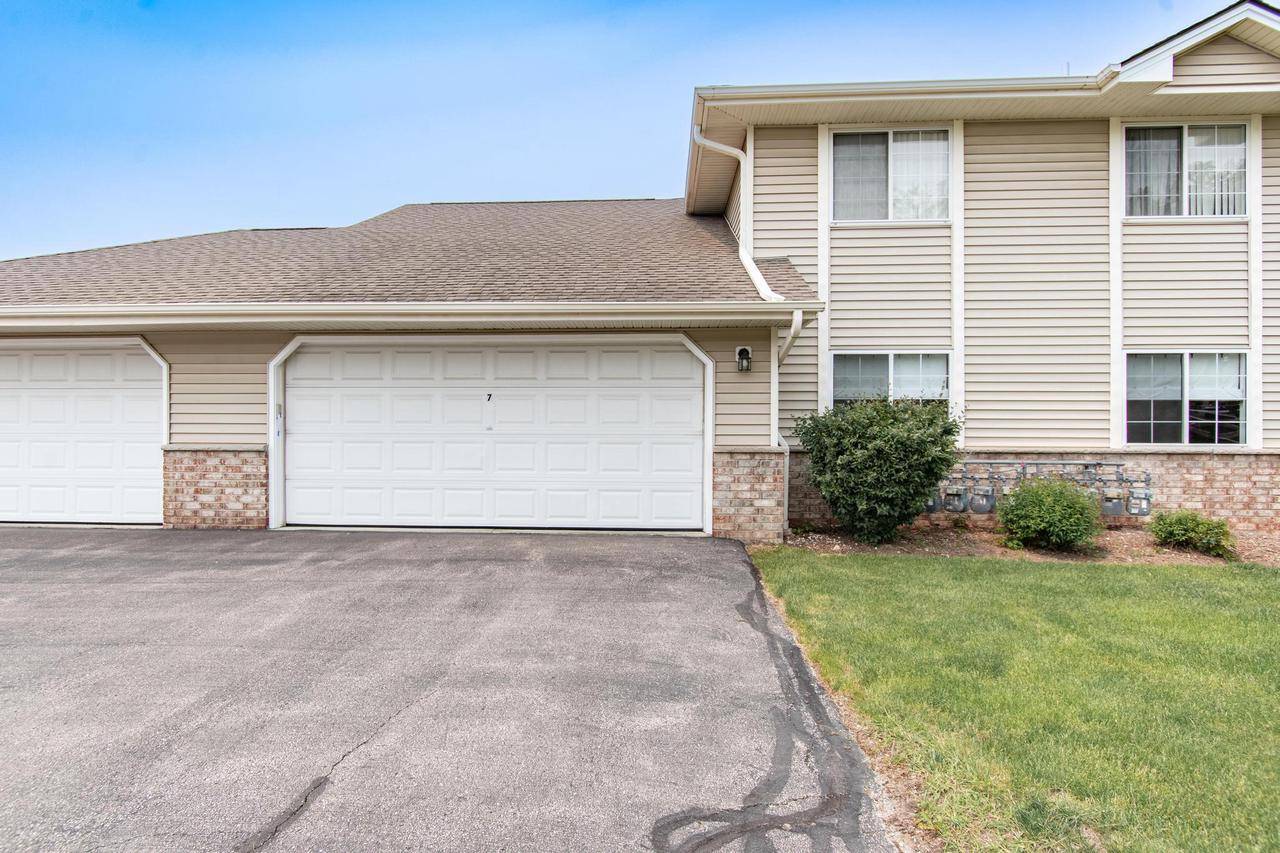 Mount Pleasant, WI 53406,3016 Meyer COURT #7