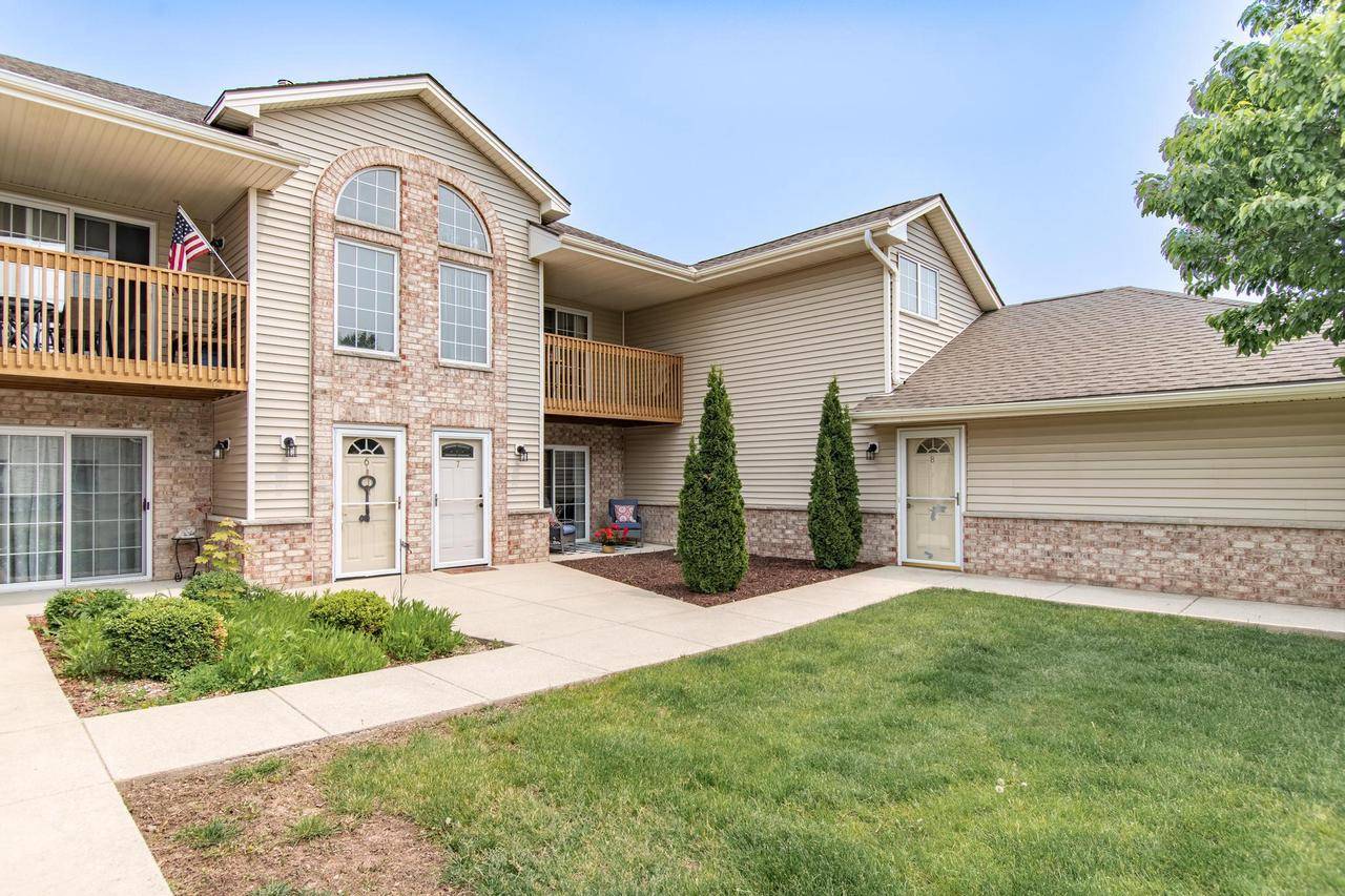 Mount Pleasant, WI 53406,3016 Meyer COURT #7