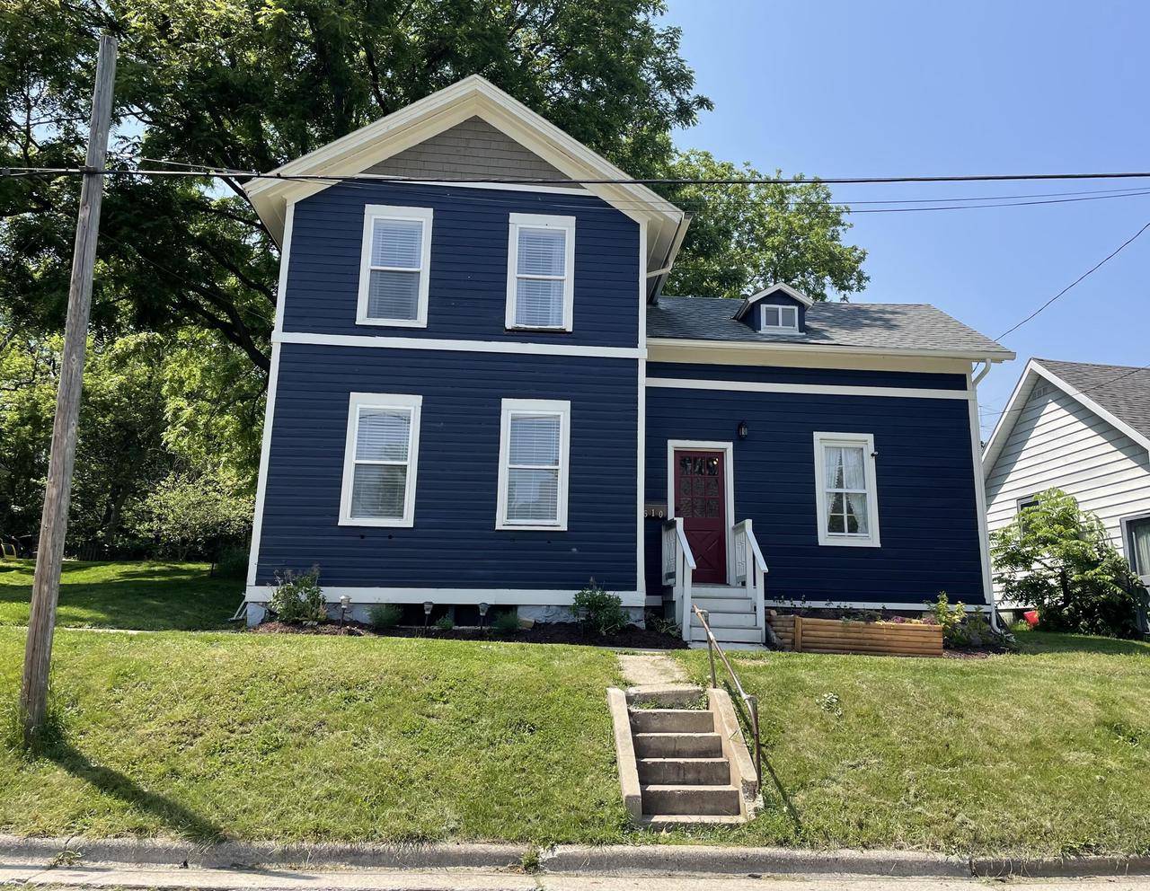 Watertown, WI 53094,510 N 8th STREET