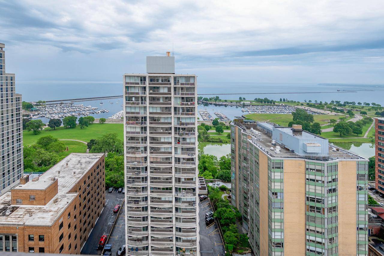 Milwaukee, WI 53202,1633 N Prospect AVENUE #18F