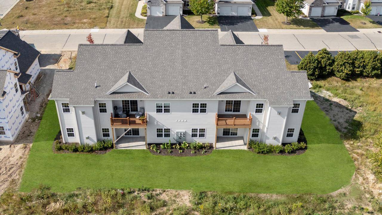 Slinger, WI 53086,1885 Woodland WAY