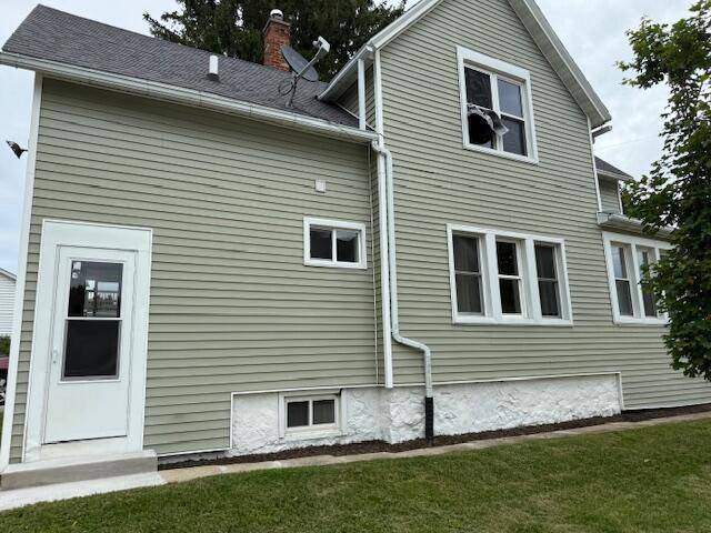 Lomira, WI 53048-9517,703 Fifth STREET