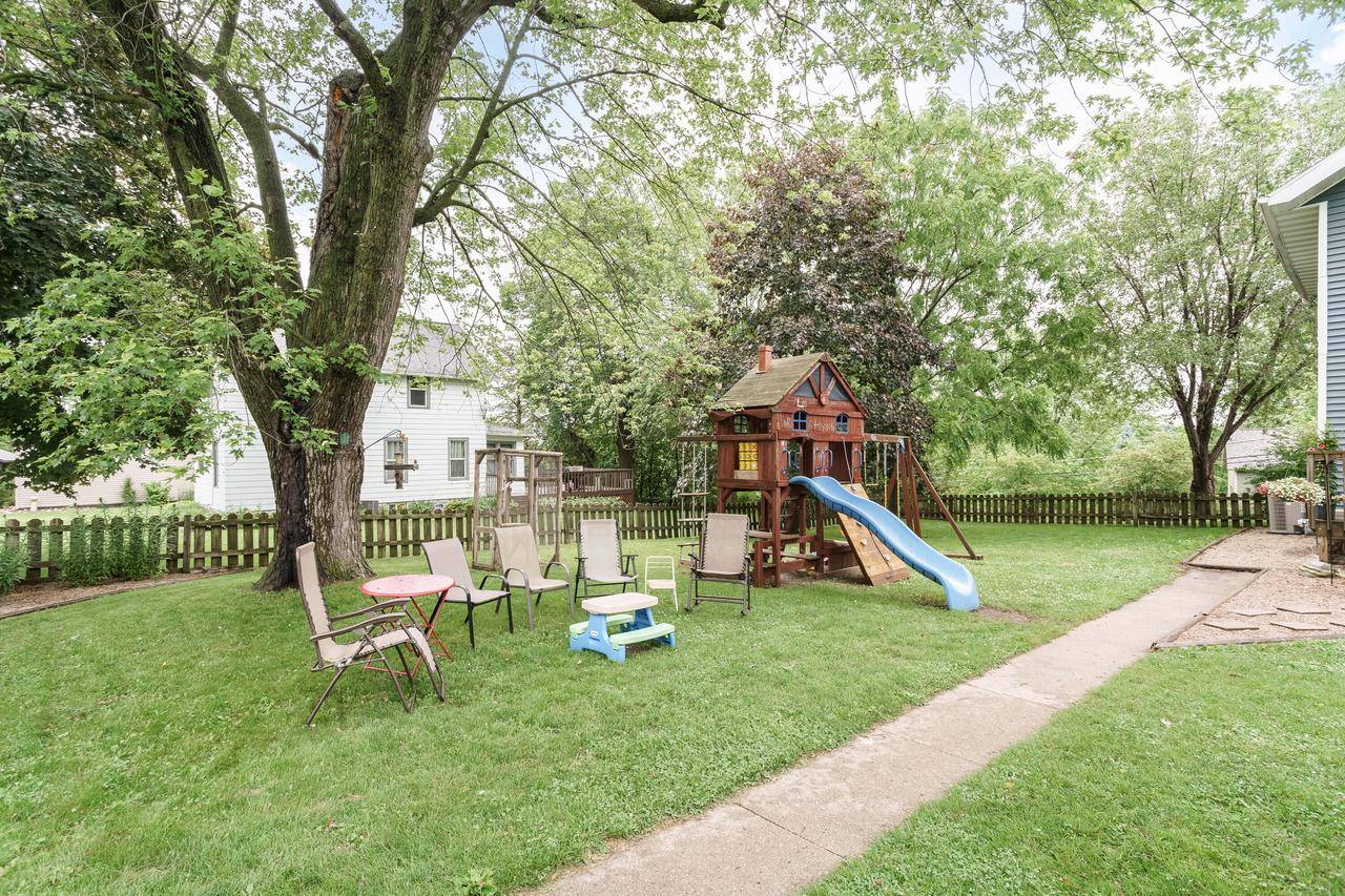 Mayville, WI 53050-1319,593 N German STREET
