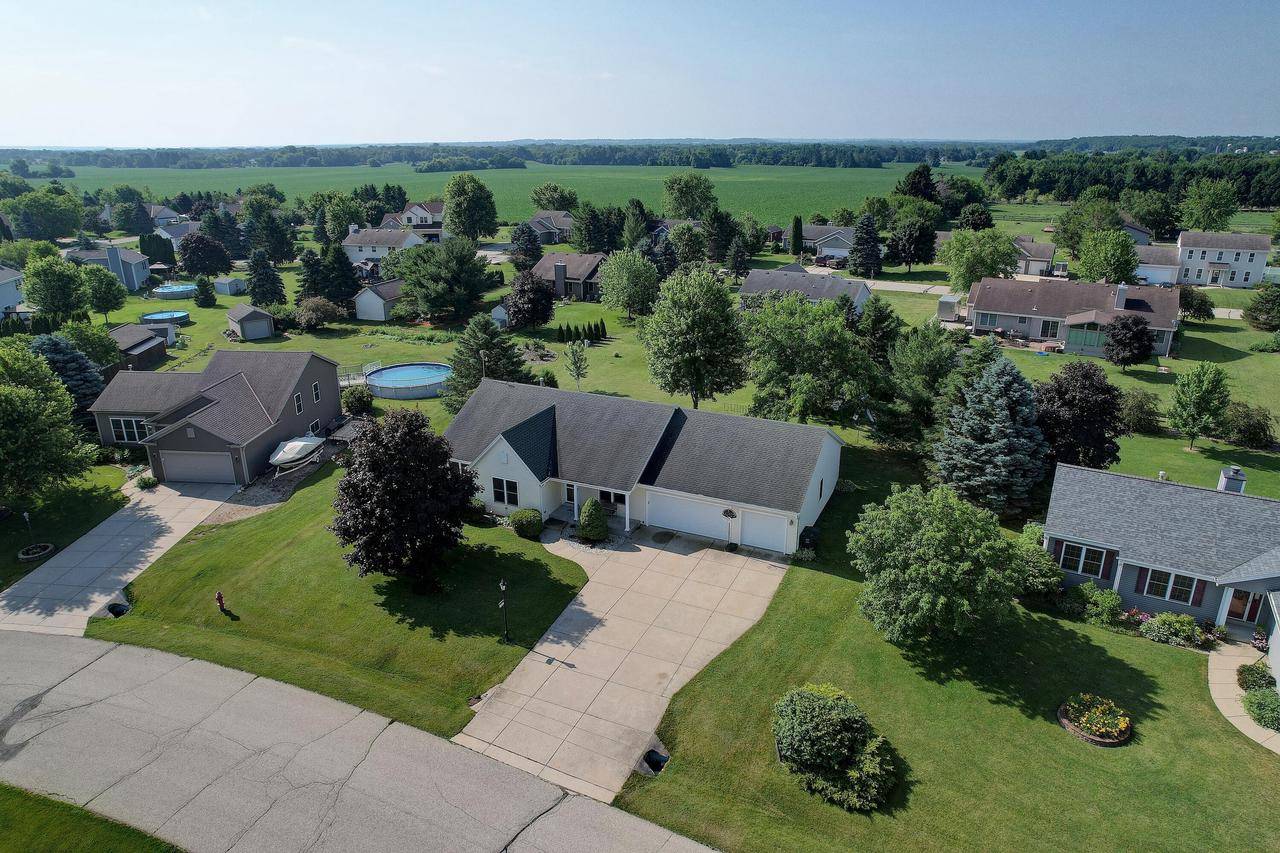 Eagle, WI 53119-2244,404 Pleasant STREET