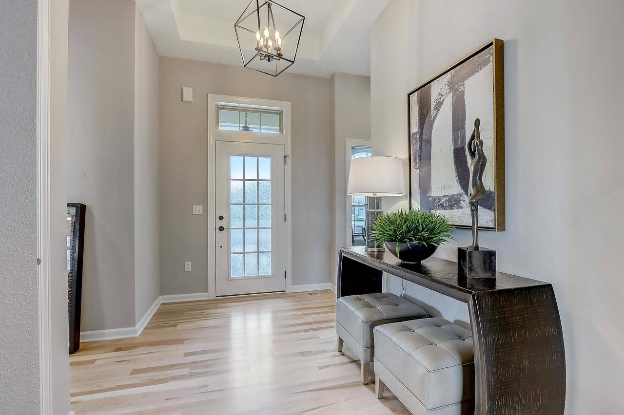 Oconomowoc, WI 53066-1220,1622 Belmont LANE #25