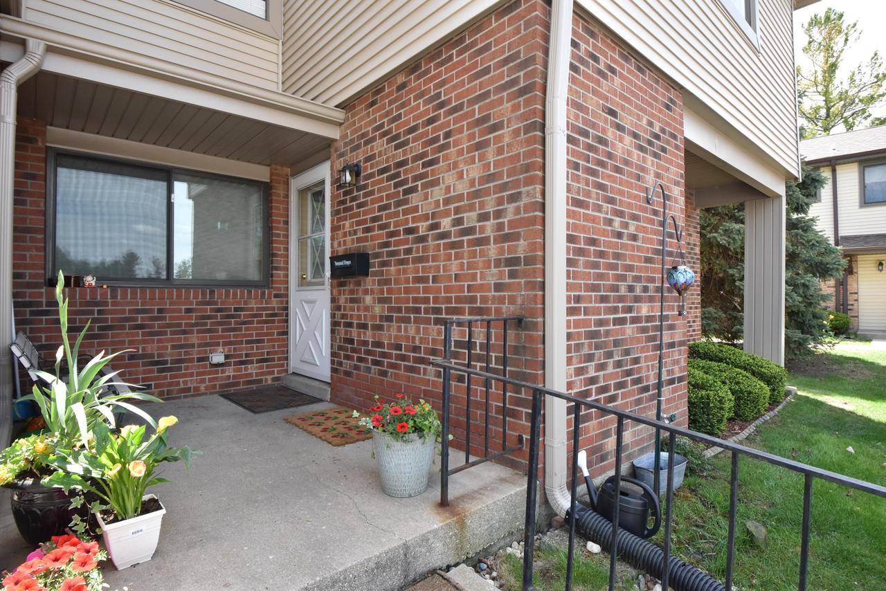 Mount Pleasant, WI 53406,5720 Cambridge CIRCLE #6