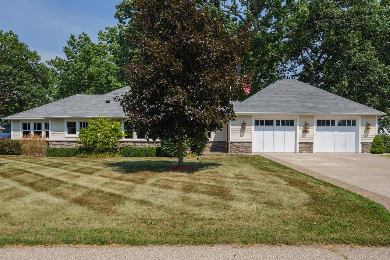 Silver Lake, WI 53170,114 E Elm STREET