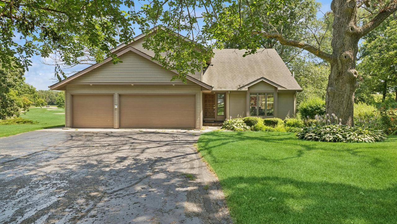 Elkhorn, WI 53121,N6316 Oak COURT