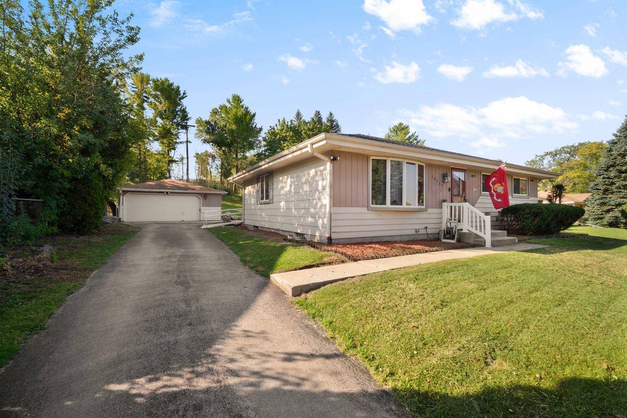 Milwaukee, WI 53224,10529 W Arch AVENUE