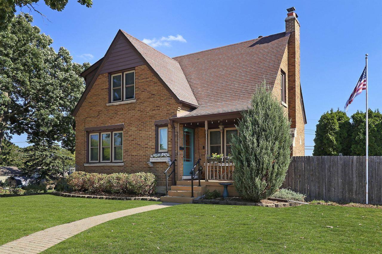 Kenosha, WI 53142,7619 49th AVENUE