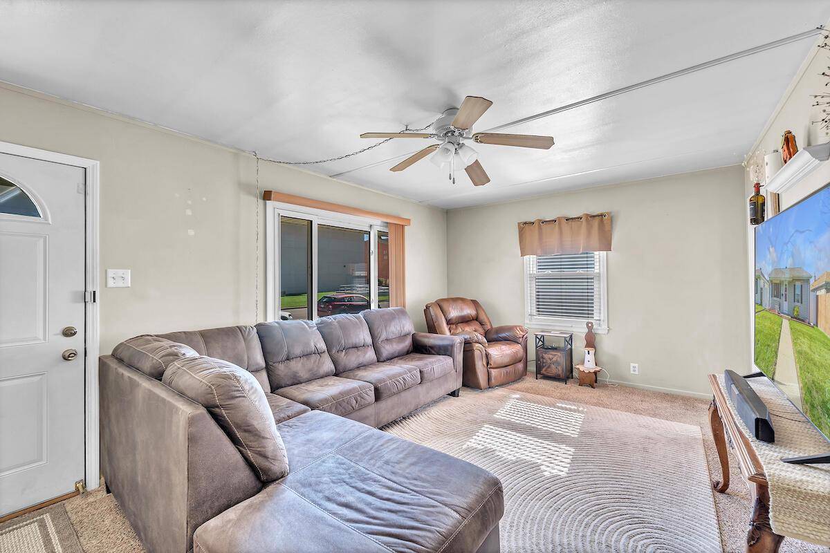 Racine, WI 53405,206 Luedtke AVENUE