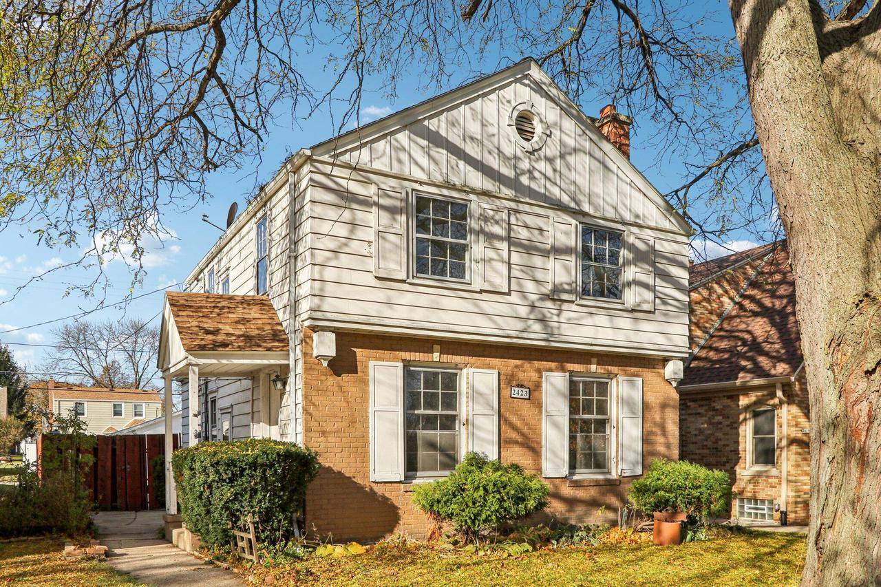 West Allis, WI 53219-2131,2423 S 60th STREET