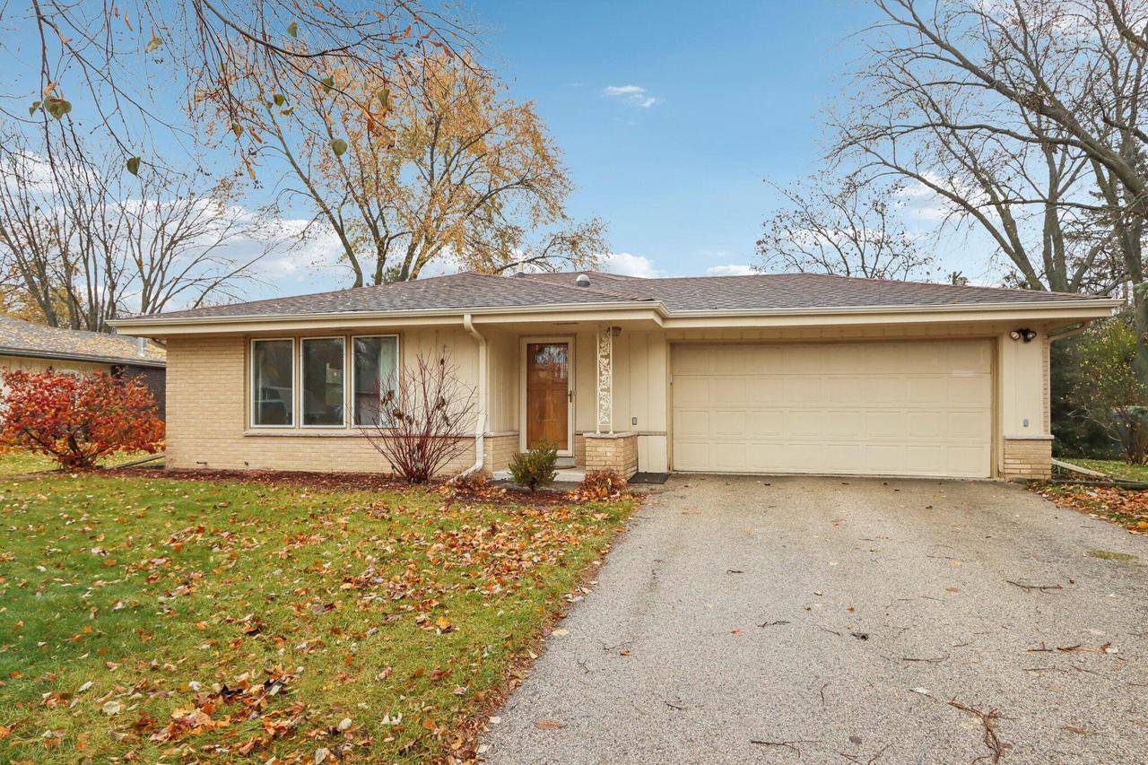 Waukesha, WI 53189,1705 Chapman DRIVE