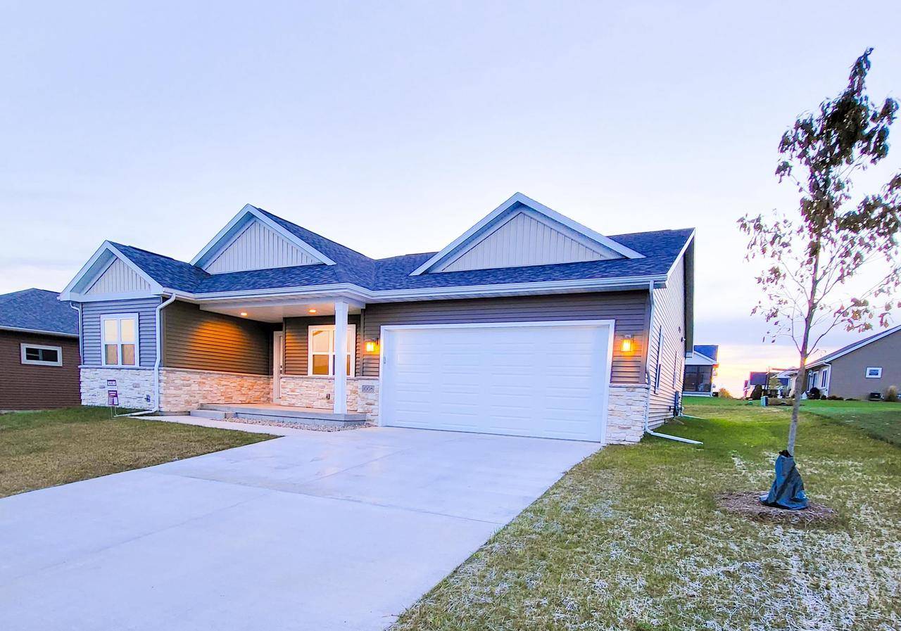 Stoughton, WI 53589,1008 Hoel Ave
