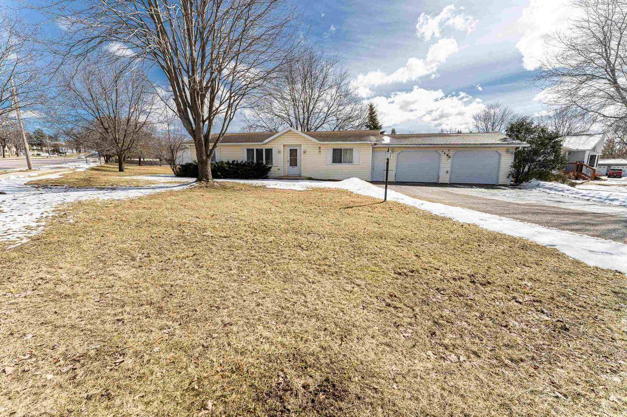 Reedsburg, WI 53959,1490 Wellington Dr