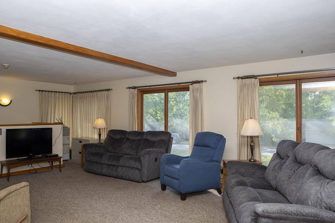 Monona, WI 53716,5318 Schluter Road