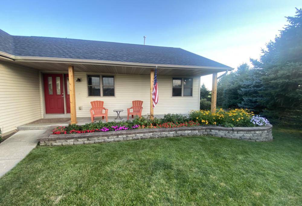Evansville, WI 53536,613 Emmanuel Court