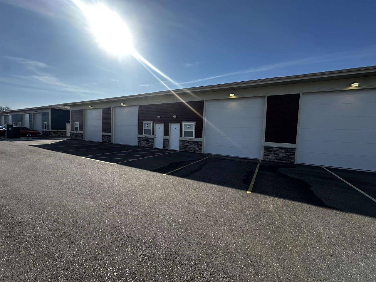 Windsor, WI 53598,4325 & 4323 Duraform Lane