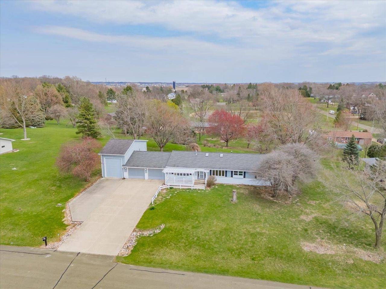 Madison, WI 53718,5900 Valley High Drive