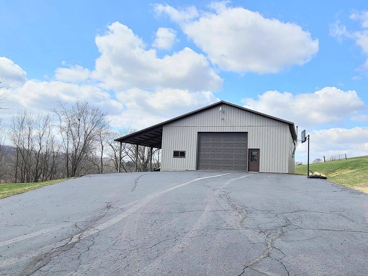 Elroy, WI 53929,W9604 County Road O