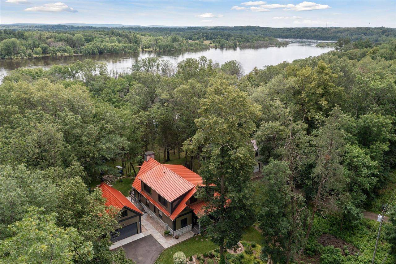 Baraboo, WI 53913,S1590 Indian Trail Parkway