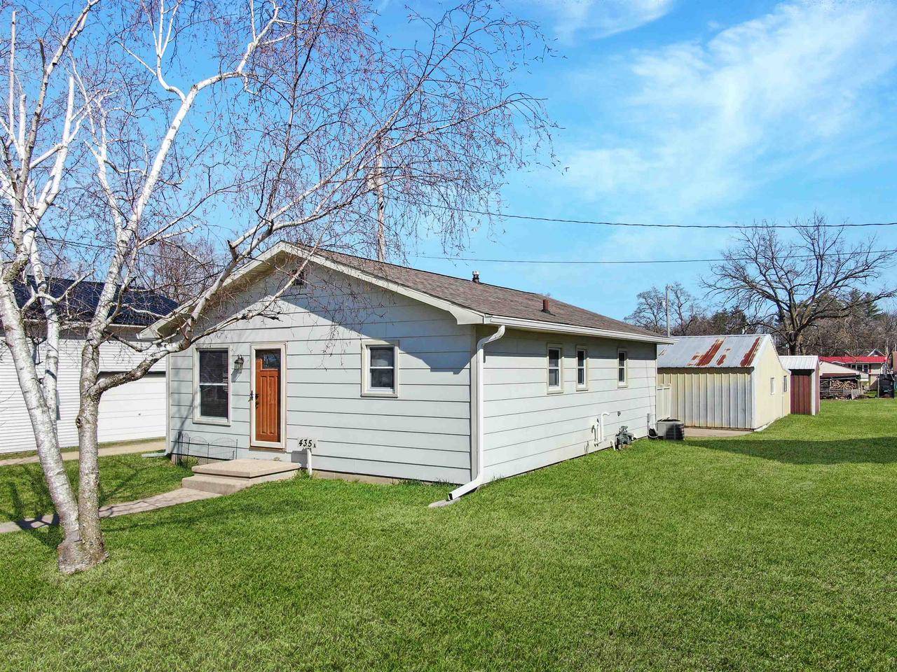 Union Center, WI 53962,435 A Division Street