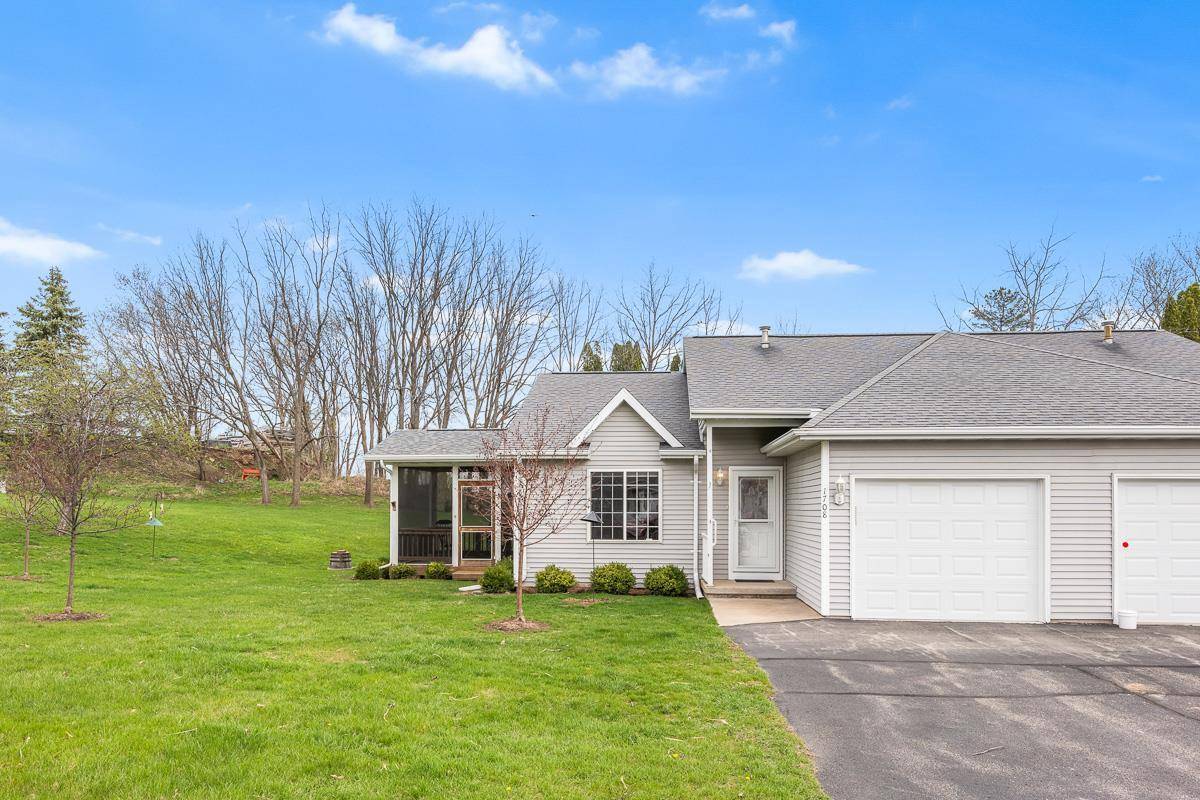 Green Lake, WI 54941,W1708 Watson Court #C