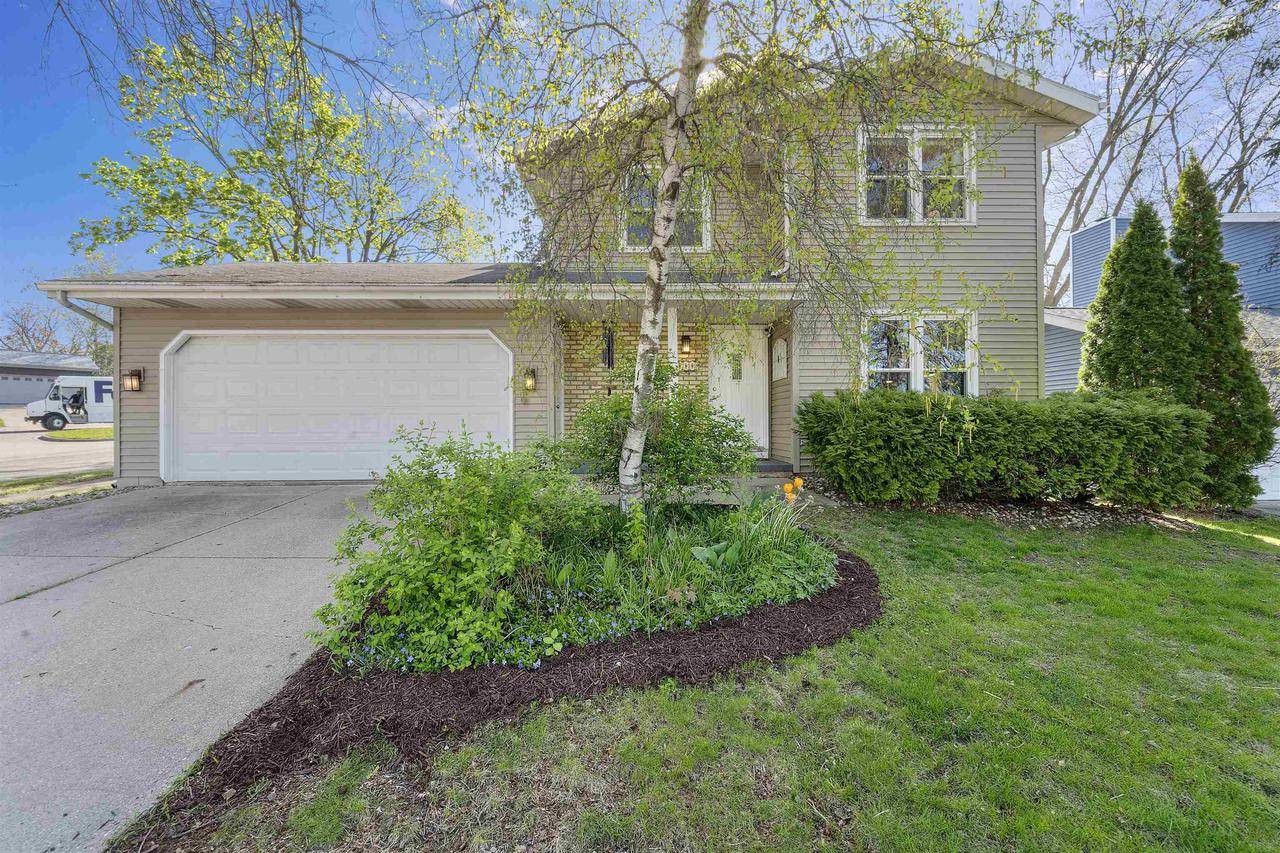 Middleton, WI 53562,5719 Highland Way
