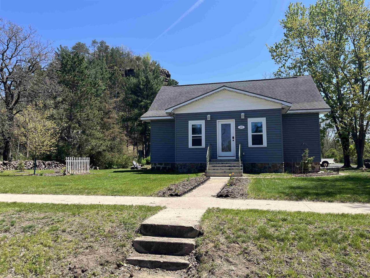 Camp Douglas, WI 54618,105 Castle Street