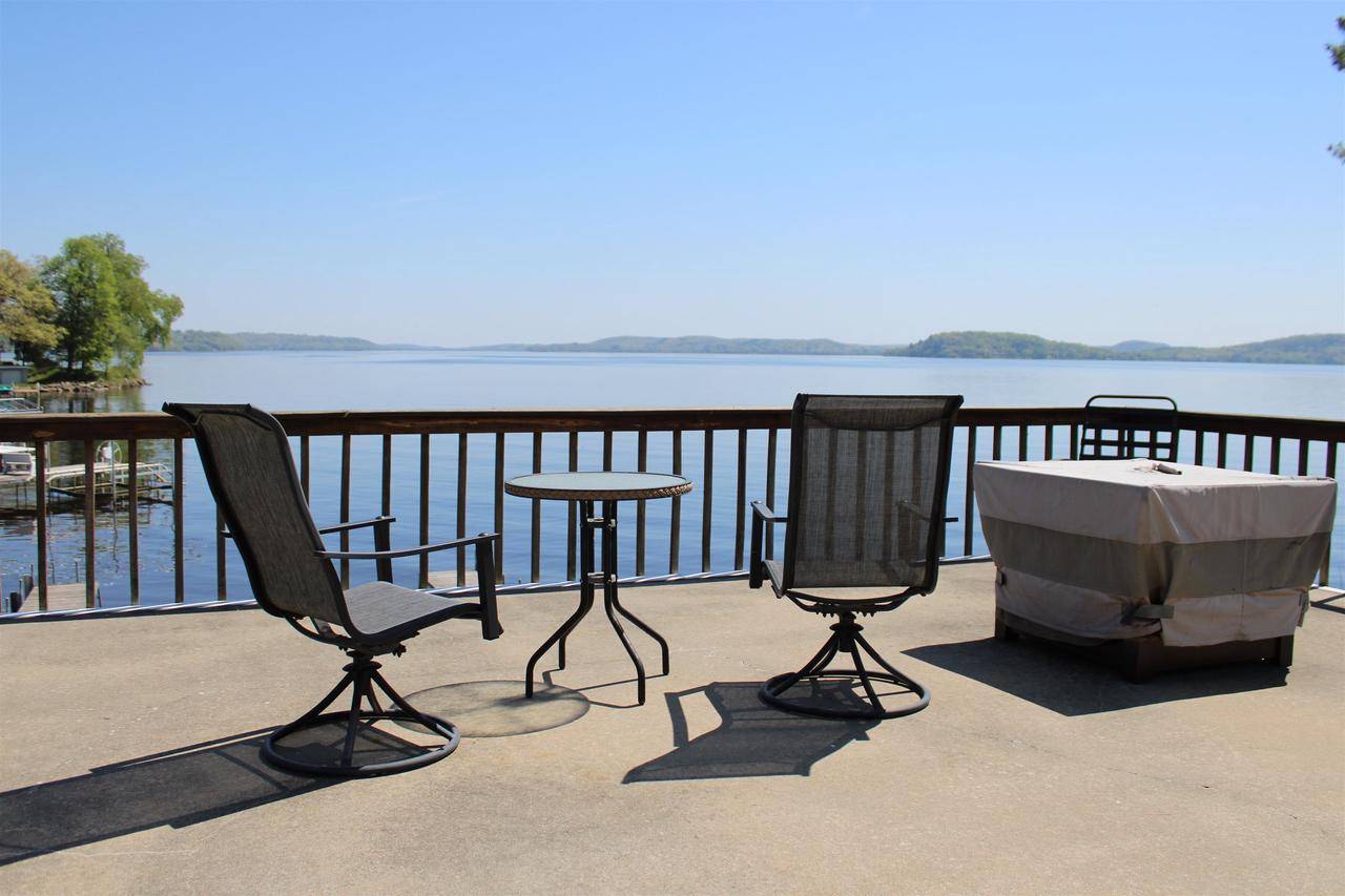 Merrimac, WI 53561,421 River Street