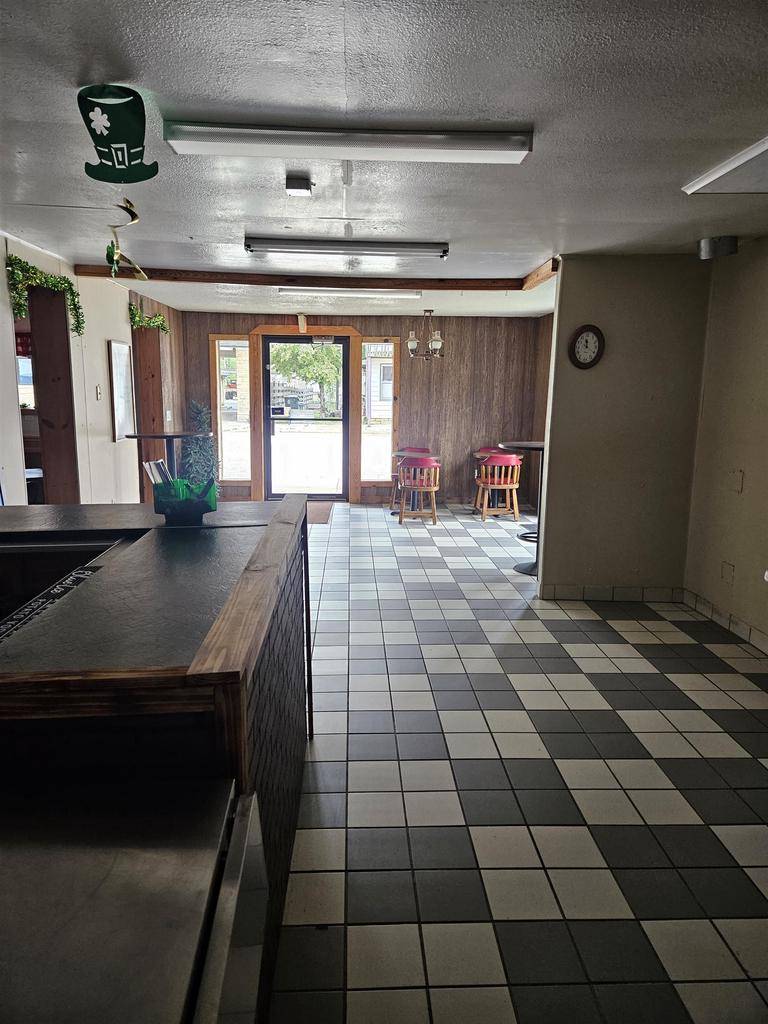 Avoca, WI 53506,105 N 4th Street