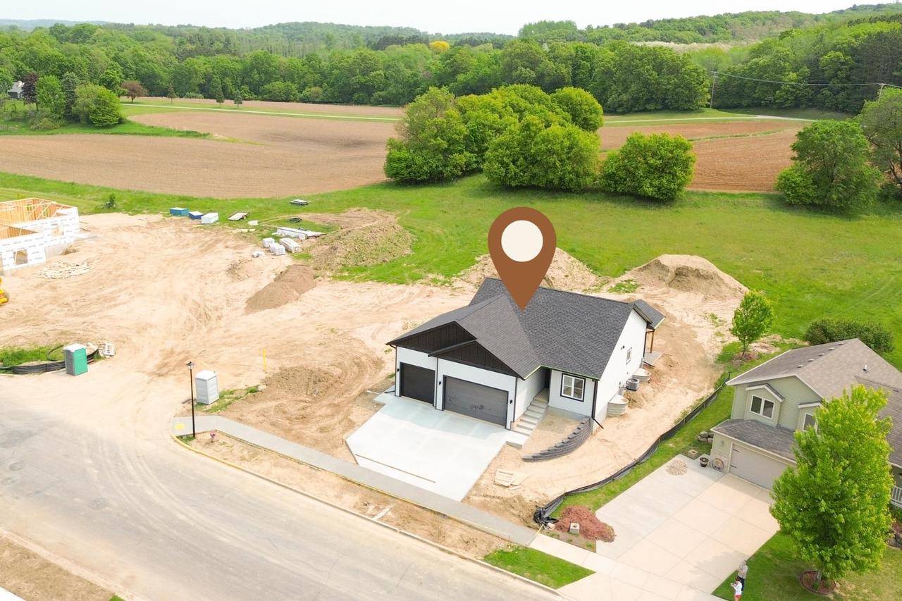 Reedsburg, WI 53959,935 Hay Creek Trail