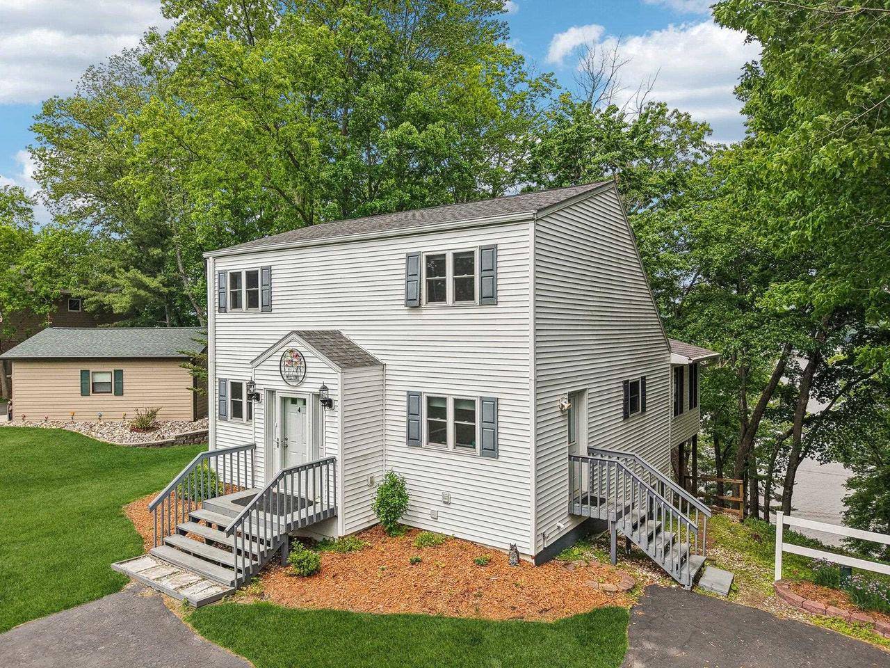 La Valle, WI 53941,E4599 Kingfisher Circle