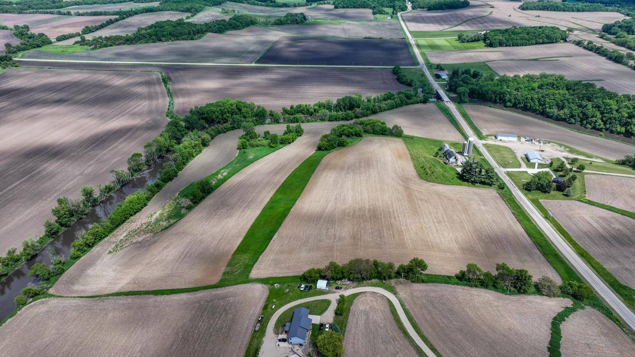 Browntown, WI 53522,W8940 County Road B