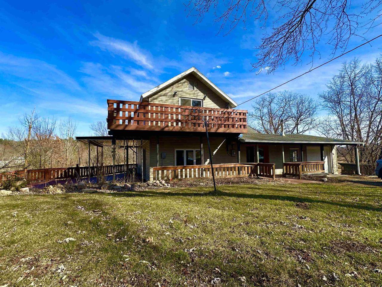 Wonewoc, WI 53968,403 Washington Street