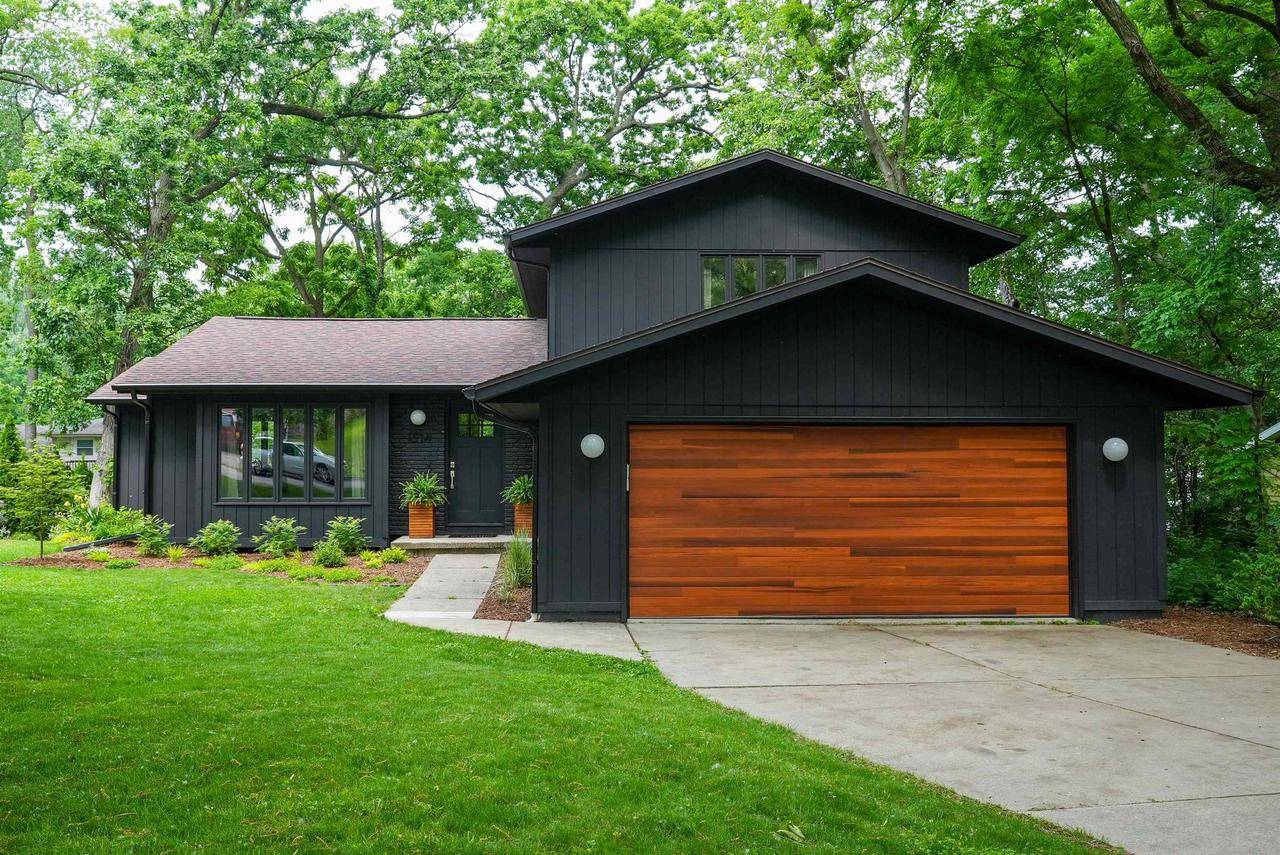 Madison, WI 53716,1514 Deerwood Drive
